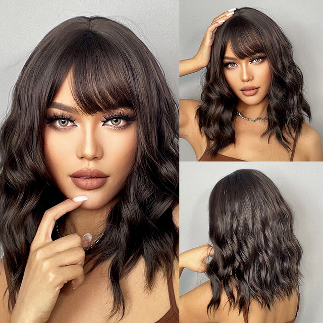 Ava Medium Wavy Wig